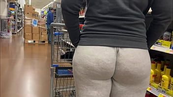 Reproducir Mamá botín gigante va de compras a walmart con un pene profundo