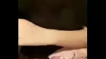 play Cute girl on ameporn showing her sexy body