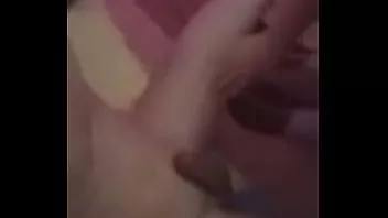 Odtwórz Tureckie nastolatki ruchają chudych facetów na ameporn