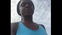 play Deusa de ébano sexy fica travesso sozinha: video de fetiche dos dedos novos dos dedos