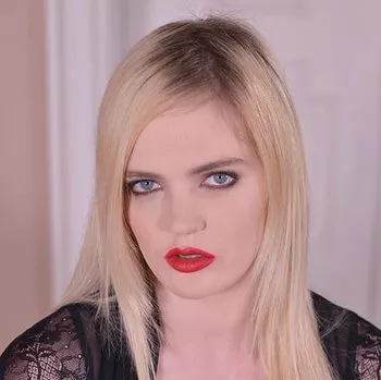 Gwiazda porno Carly Rae Summers