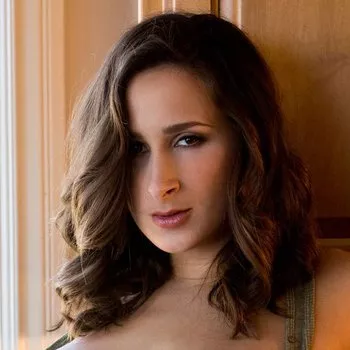 Gwiazda porno Ashley Adams