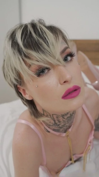 Pornstar Tabitha Poison